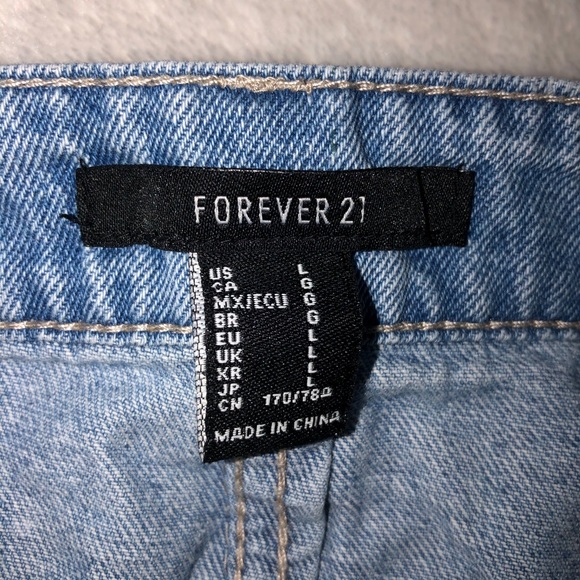 Forever 21 Denim’ Skirt ✨ - Picture 5 of 7